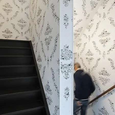Отель Kaboom Маастрихт